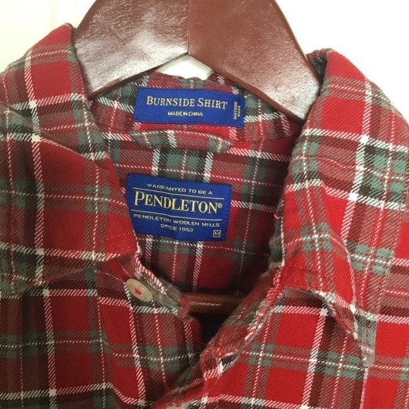 Pendleton Burnside Red and Green Plaid Flannel Button Down Long Sleeve Shirt. - Picture 3 of 6